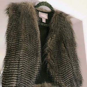 New Love 21 Faux Fur Vest